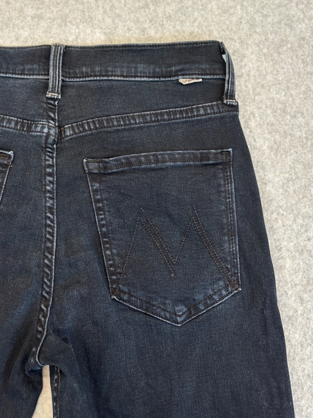 MOTHER The Mid Rise Rider Ankle Jeans - Picture 9 of 14
